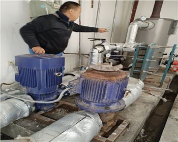 四川中央空調(diào)維?，F(xiàn)場(chǎng)